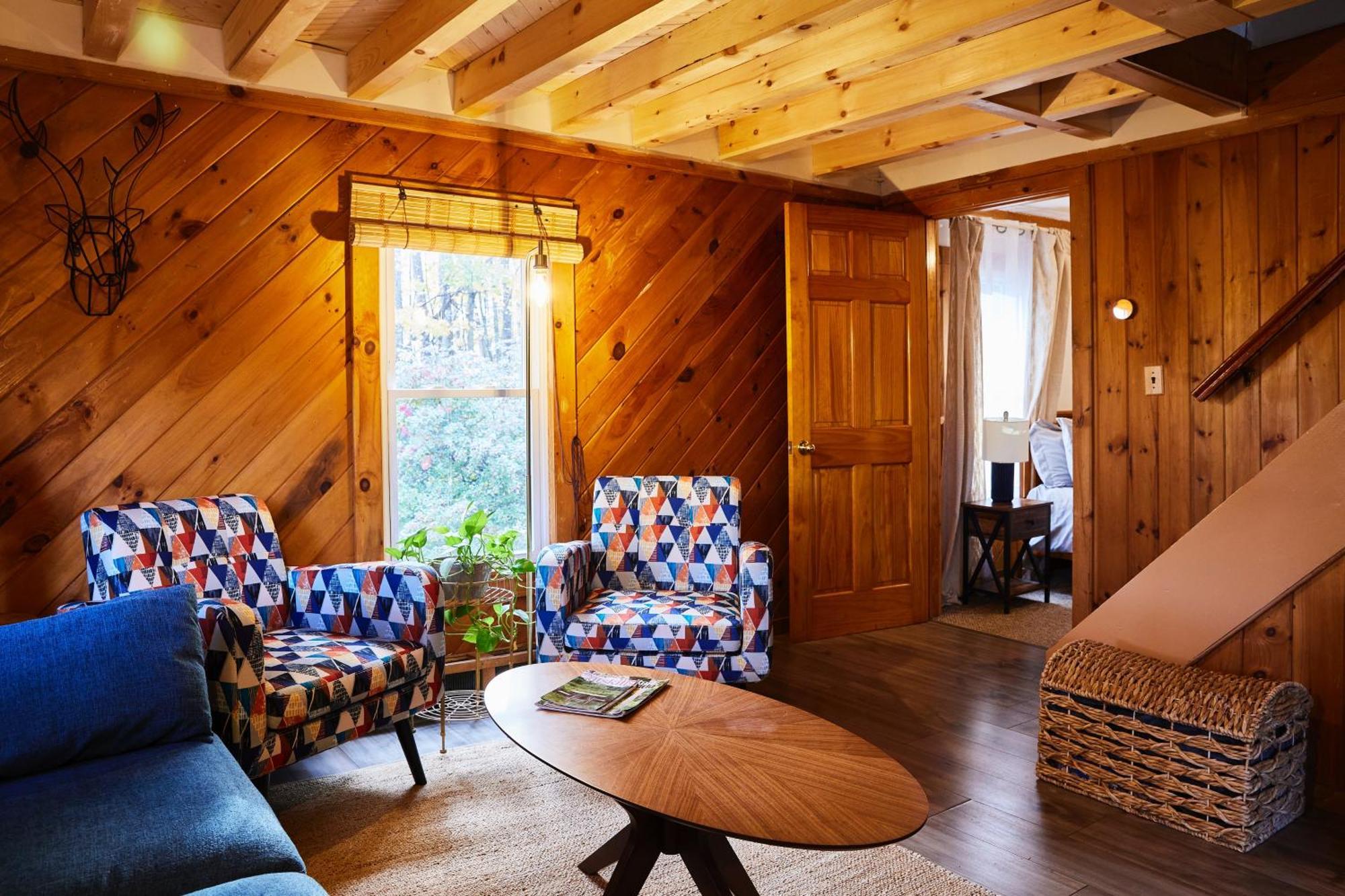 Cozy Cottage With Jacuzzi And Fire Pit And Reading Nook! Livingston Manor エクステリア 写真