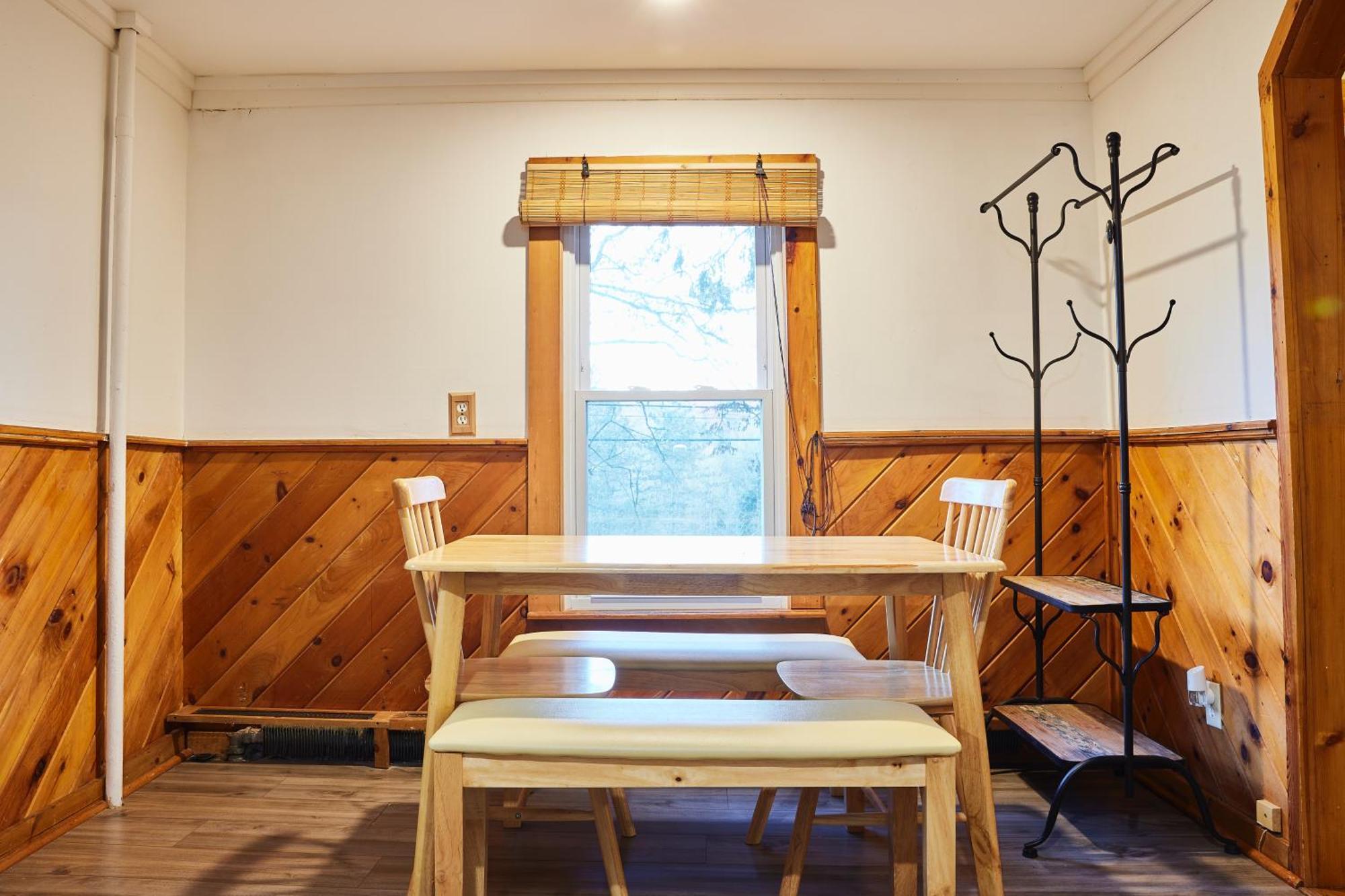 Cozy Cottage With Jacuzzi And Fire Pit And Reading Nook! Livingston Manor エクステリア 写真