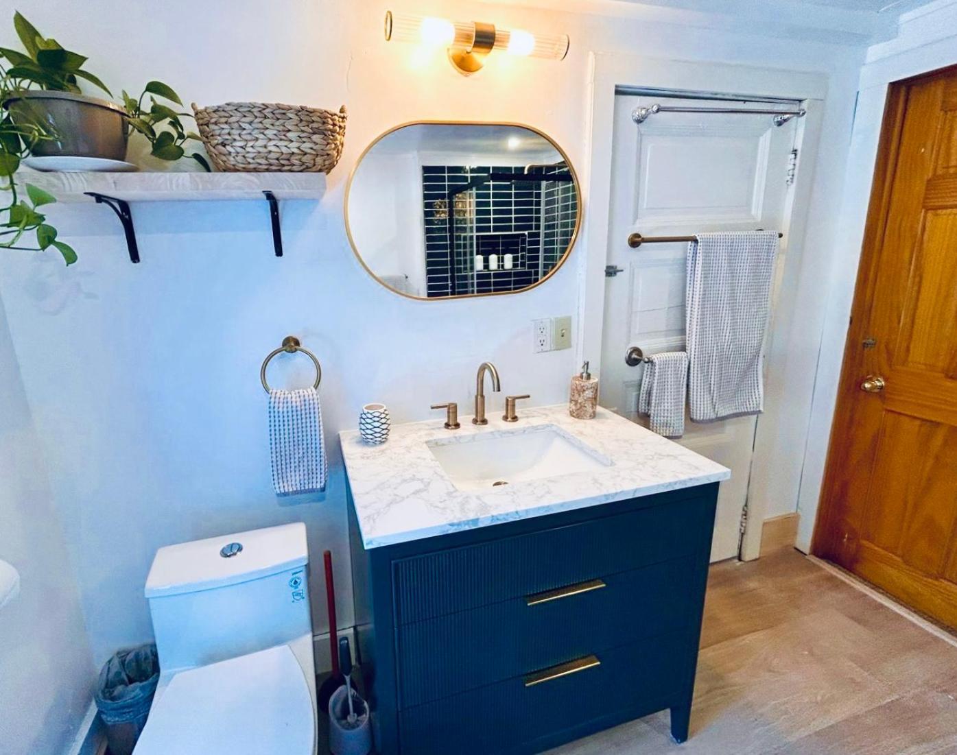 Cozy Cottage With Jacuzzi And Fire Pit And Reading Nook! Livingston Manor エクステリア 写真